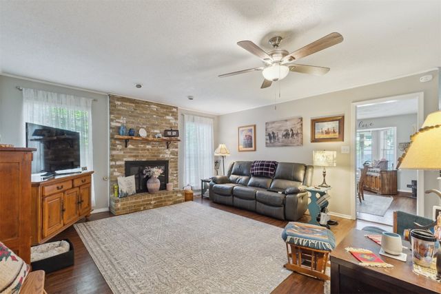 1515 Oakhurst Avenue, Norman, OK 73071