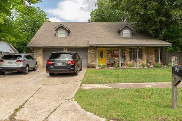 1515 Oakhurst Avenue, Norman, OK 73071