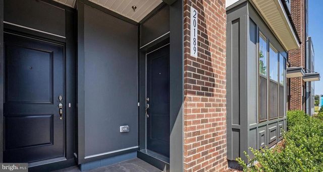 20189 NORTHPARK DR, Ashburn, VA 20147
