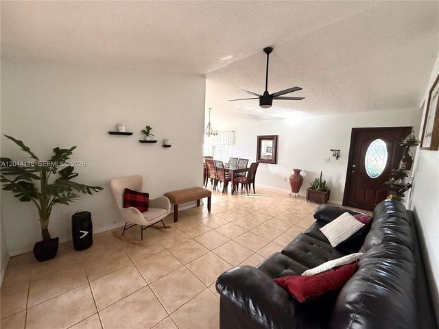 15622 SW 142nd Court, Miami, FL 33177