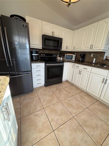 15622 SW 142nd Court, Miami, FL 33177