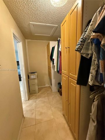 15622 SW 142nd Court, Miami, FL 33177