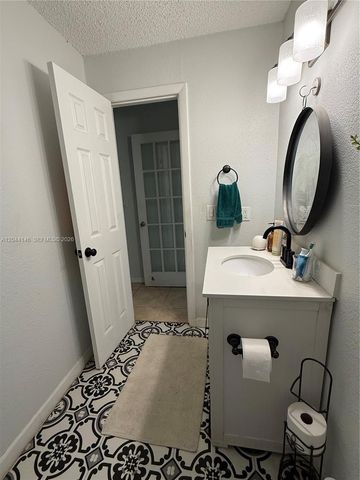 15622 SW 142nd Court, Miami, FL 33177