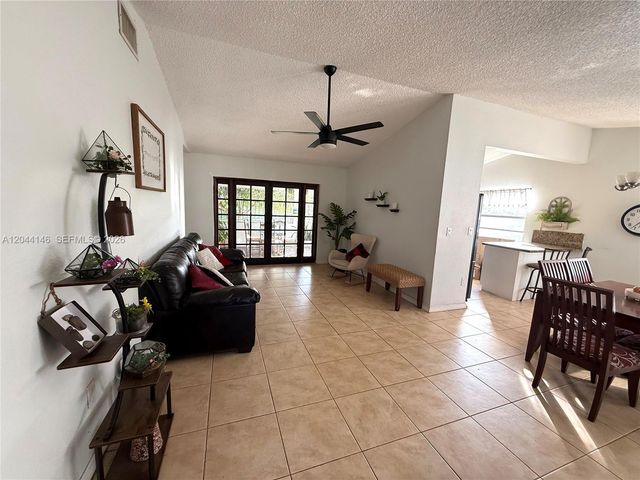 15622 SW 142nd Court, Miami, FL 33177