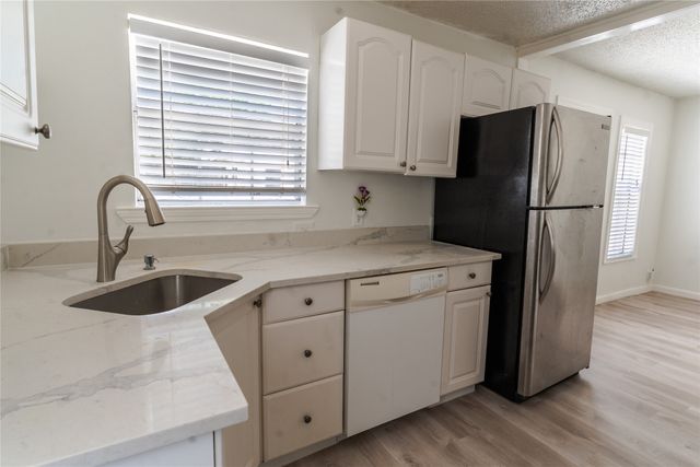 4212 Geddes Avenue, Fort Worth, TX 76107