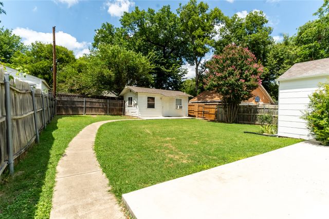 4212 Geddes Avenue, Fort Worth, TX 76107