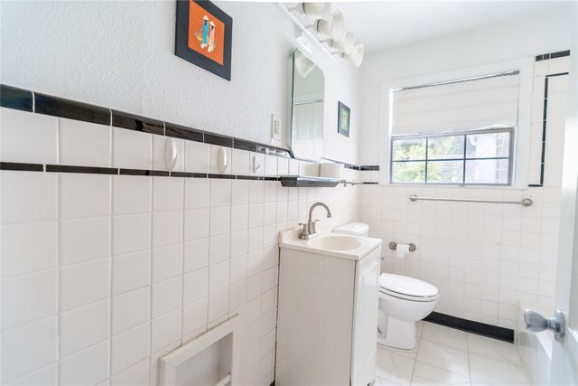 4212 Geddes Avenue, Fort Worth, TX 76107