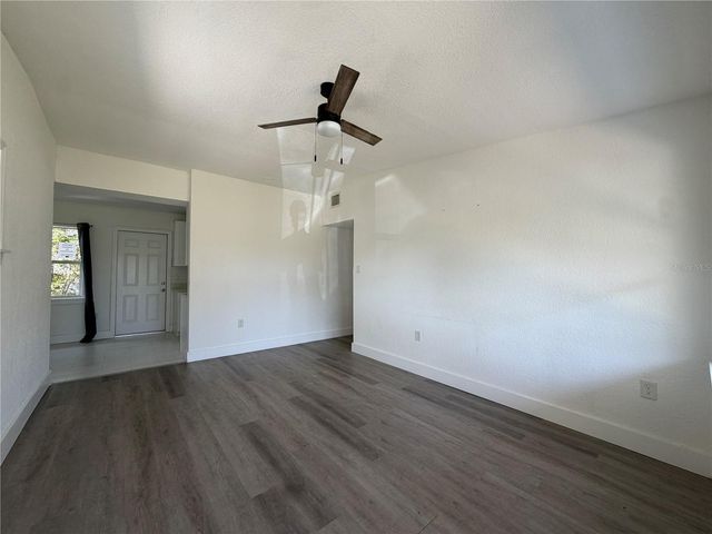 3126 KELVINGTON DRIVE, Orlando, FL 32810