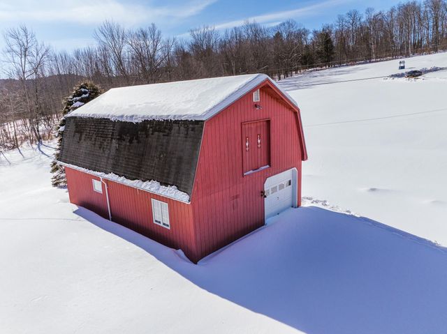 628 South Hill Road, Ludlow, VT 05149