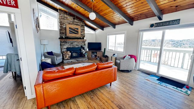 628 South Hill Road, Ludlow, VT 05149