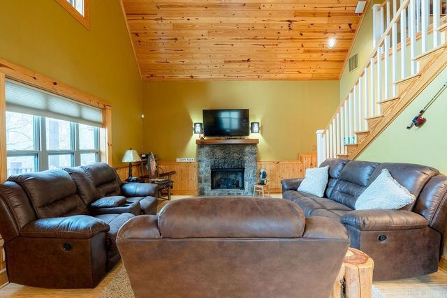 33 Haile Drive, Heber Springs, AR 72543