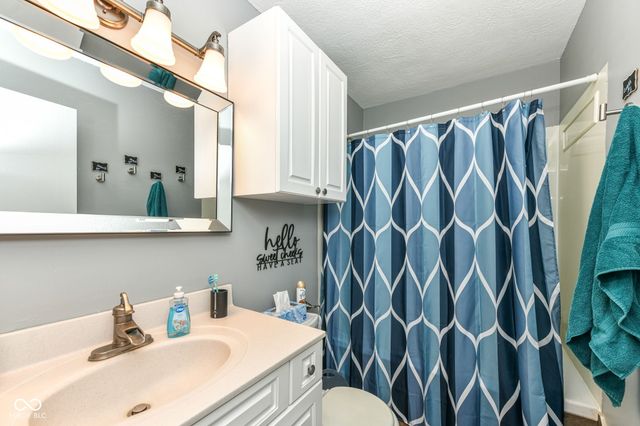 13 Jefferson Valley, Coatesville, IN 46121