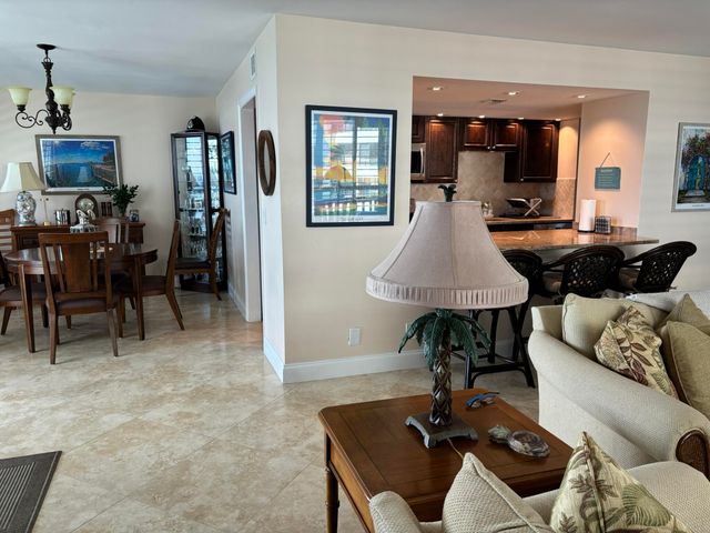 3570 S Ocean Boulevard 500, South Palm Beach, FL 33480