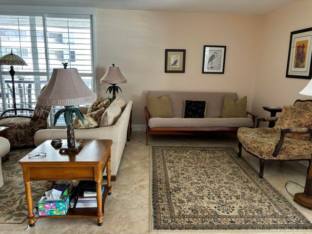 3570 S Ocean Boulevard 500, South Palm Beach, FL 33480
