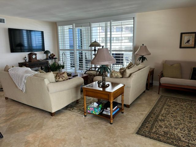 3570 S Ocean Boulevard 500, South Palm Beach, FL 33480