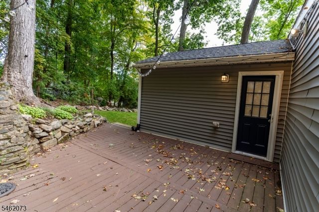 6 Oak Ln, Hardyston Twp., NJ 07460