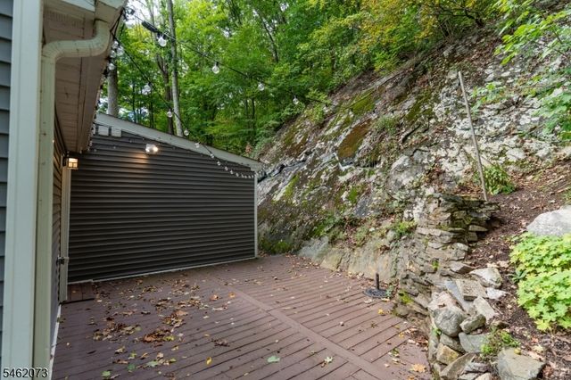 6 Oak Ln, Hardyston Twp., NJ 07460