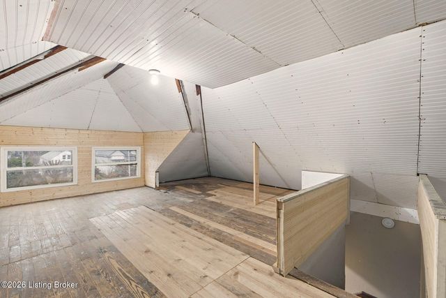 1722 Eastern Pkwy, Louisville, KY 40204