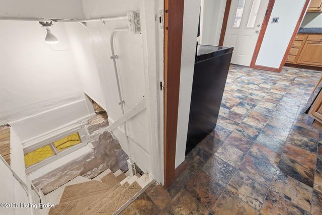 1722 Eastern Pkwy, Louisville, KY 40204