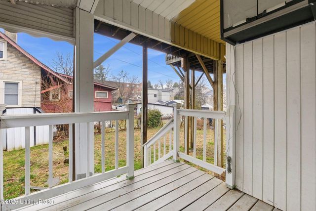 1722 Eastern Pkwy, Louisville, KY 40204