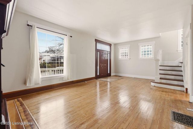 1722 Eastern Pkwy, Louisville, KY 40204