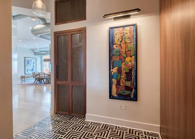 910 W Madison Street 904E, Chicago, IL 60607