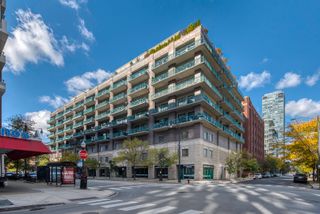 910 W Madison Street 904E, Chicago, IL 60607