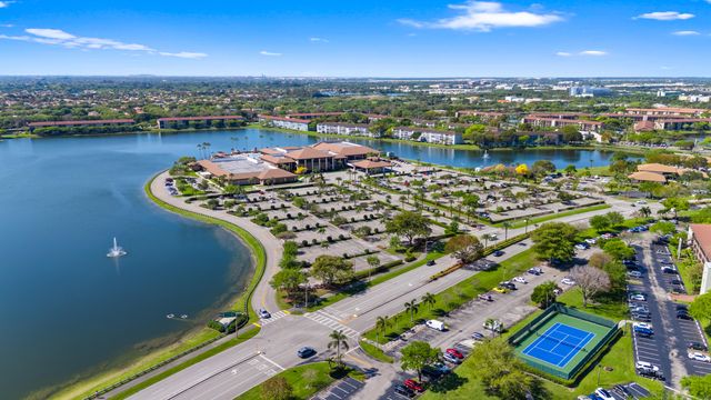 1251 SW 125th Avenue 105-t, Pembroke Pines, FL 33027