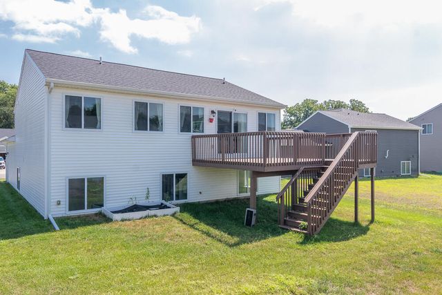 10382 Pennridge Street, Portage, MI 49024