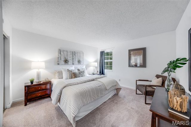 8930 Cardinal Terrace, St Louis, MO 63144