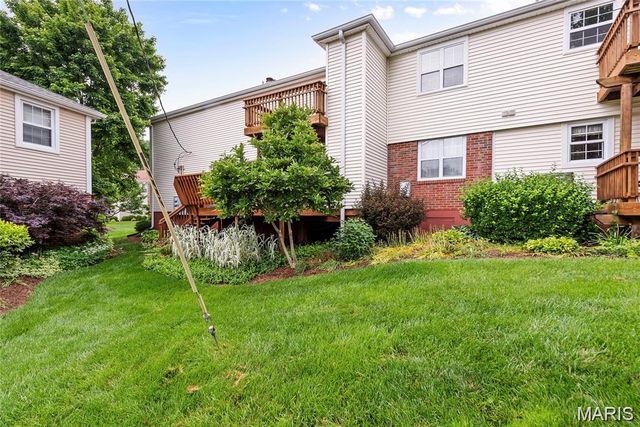 8930 Cardinal Terrace, St Louis, MO 63144