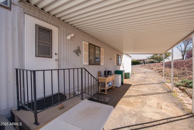 1092 N SWISS Street, Dewey, AZ 86327