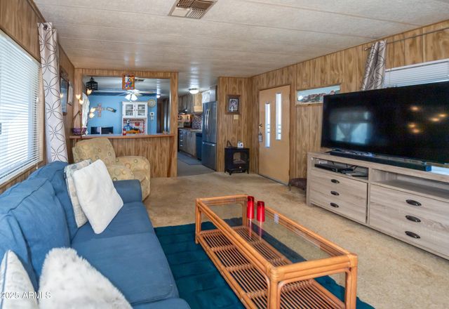 1092 N SWISS Street, Dewey, AZ 86327