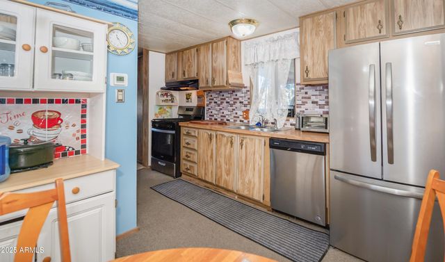 1092 N SWISS Street, Dewey, AZ 86327