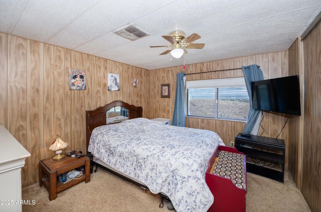 1092 N SWISS Street, Dewey, AZ 86327