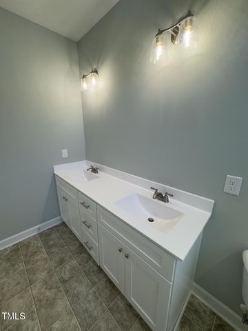 108 Lynn Lane, Selma, NC 27576
