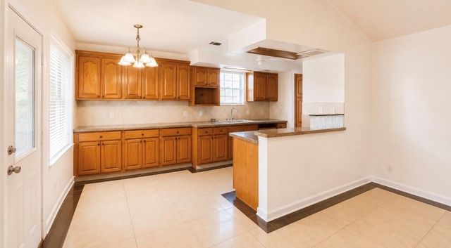 10911 Sageleaf Lane, Houston, TX 77089