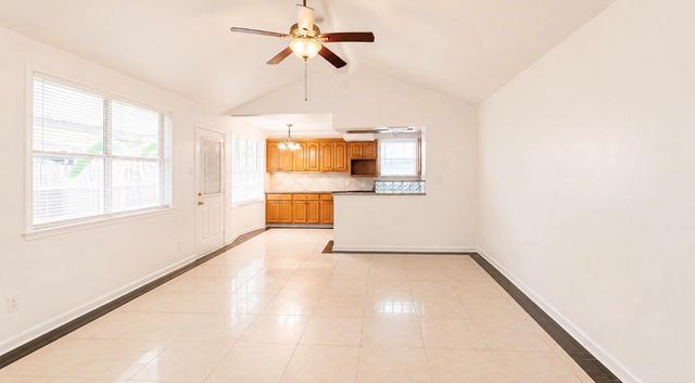 10911 Sageleaf Lane, Houston, TX 77089
