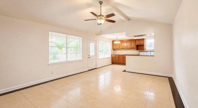 10911 Sageleaf Lane, Houston, TX 77089