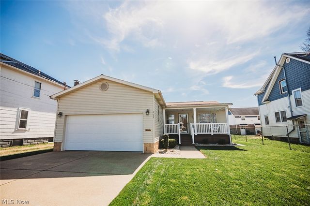 808 28th Street, Vienna, WV 26105