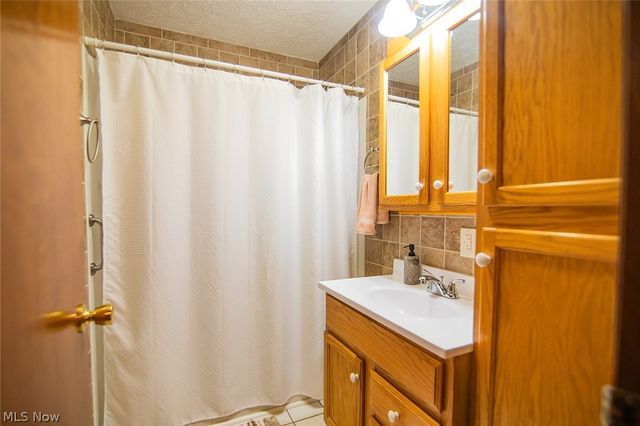 808 28th Street, Vienna, WV 26105