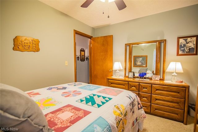 808 28th Street, Vienna, WV 26105