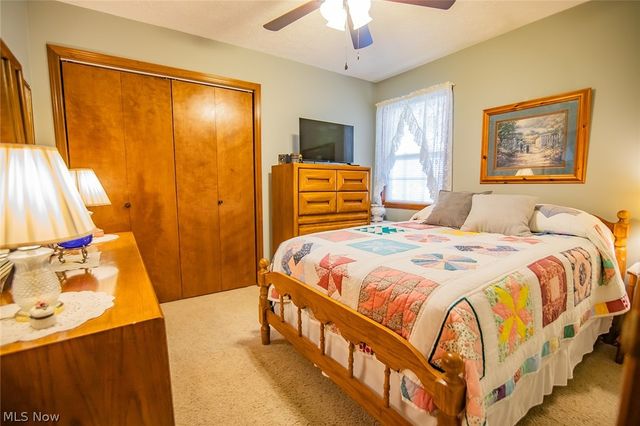 808 28th Street, Vienna, WV 26105