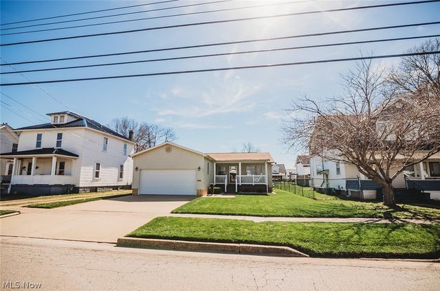 808 28th Street, Vienna, WV 26105