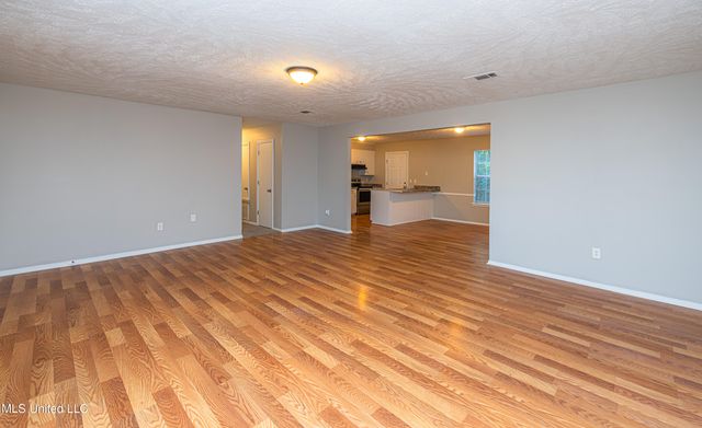 126 Pine Cove, Jackson, MS 39212