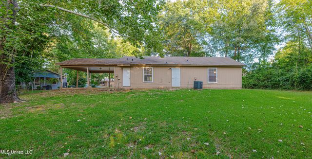 126 Pine Cove, Jackson, MS 39212