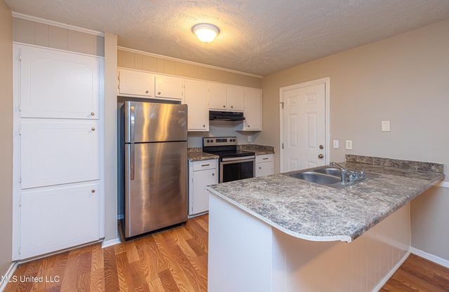 126 Pine Cove, Jackson, MS 39212