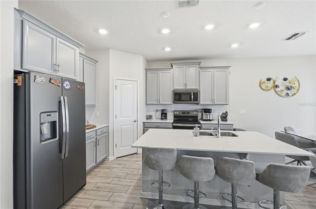 1706 CHATSWORTH CIRCLE, St Cloud, FL 34771