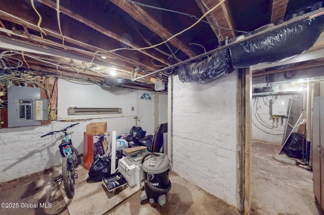 1410 1st Avenue, Watervliet, NY 12189
