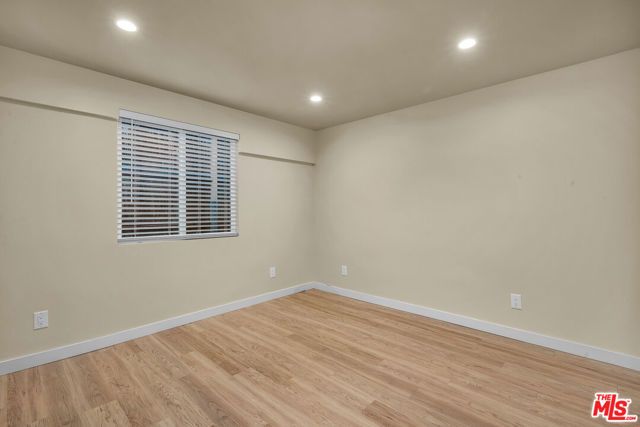 5324 Weatherford Drive, Los Angeles, CA 90008